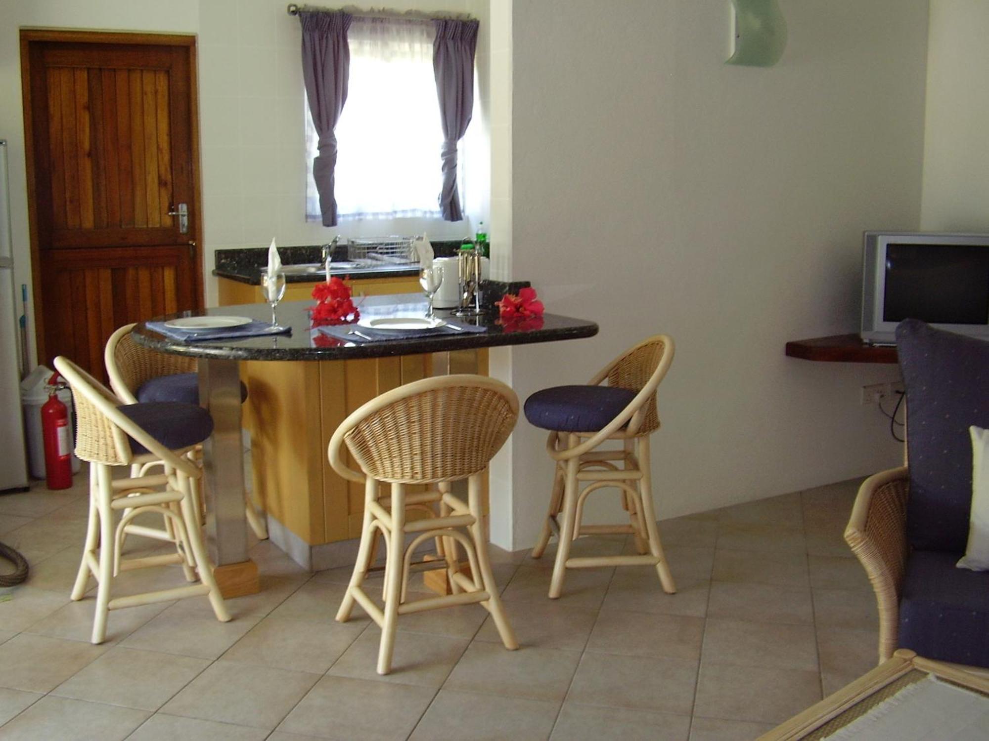 Fairy-Tern Chalets 세르프 아일랜드 외부 사진